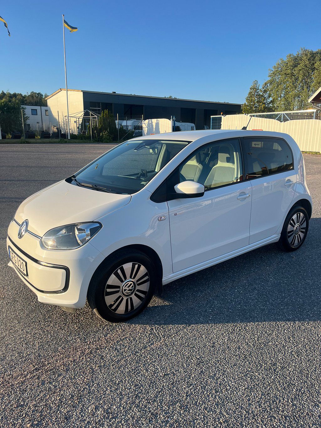 Volkswagen Up! 2014