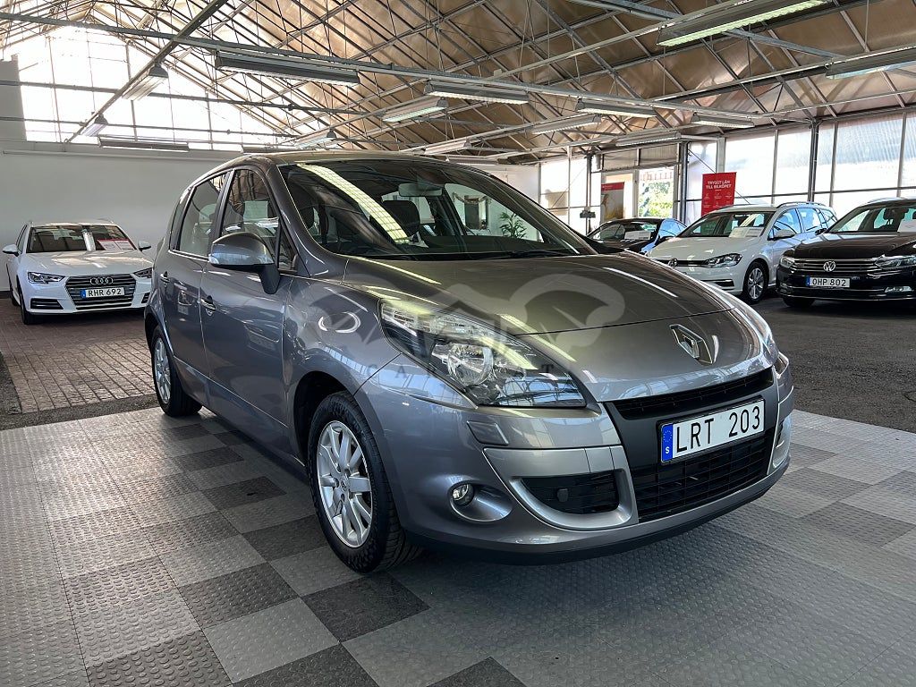 Renault Scenic 2011