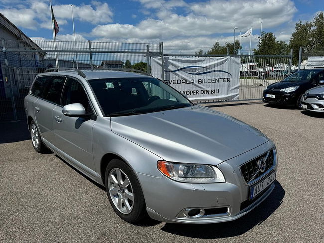 Volvo V70 2010