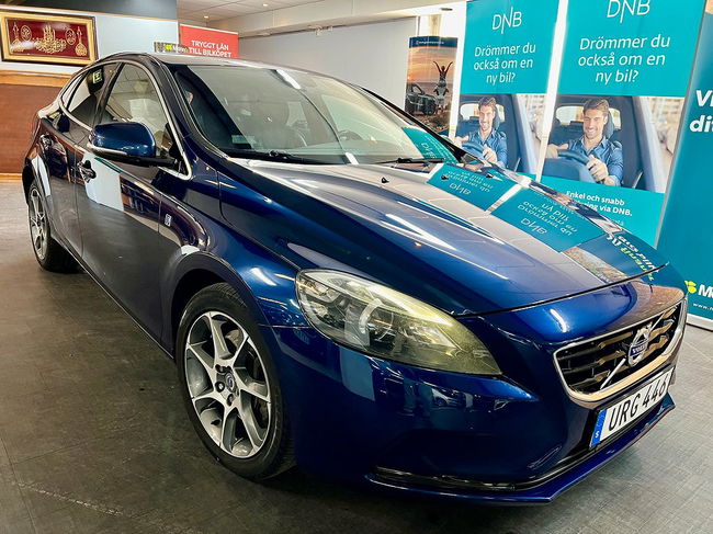 Volvo V40 2014