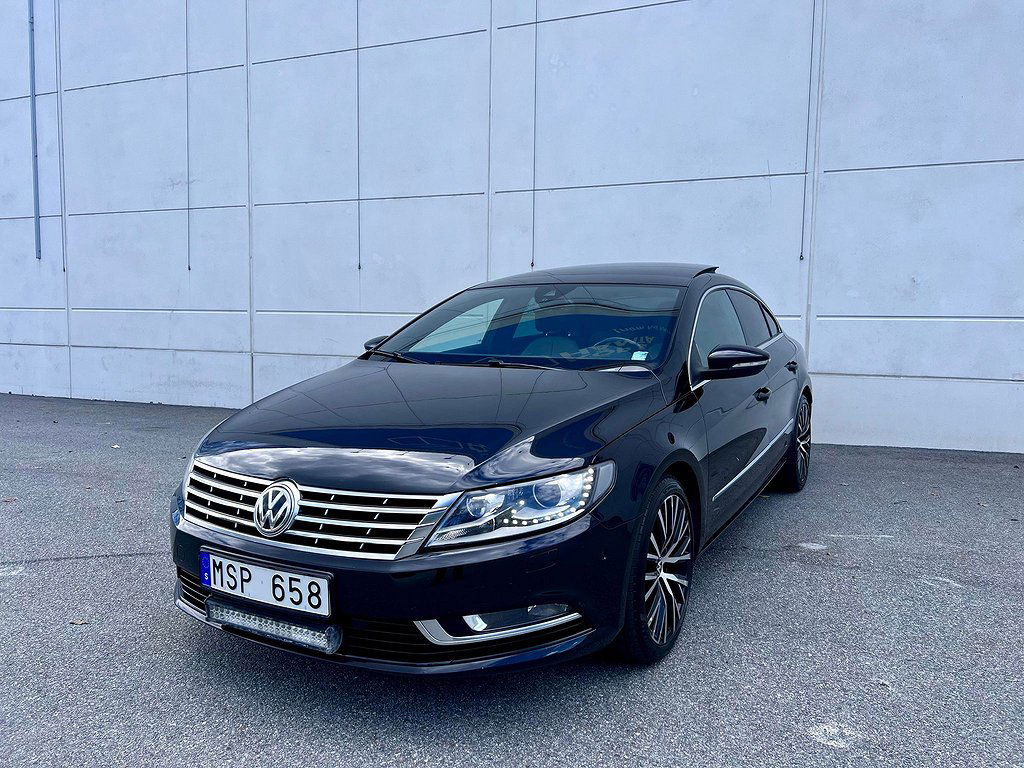 Volkswagen Passat CC 2011