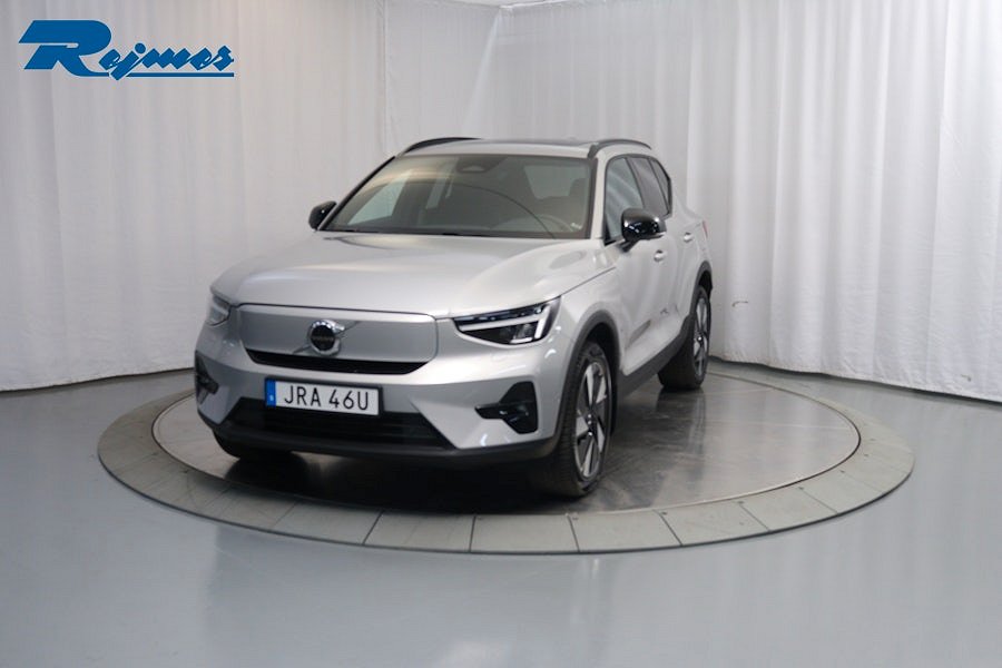 Volvo XC40 2023