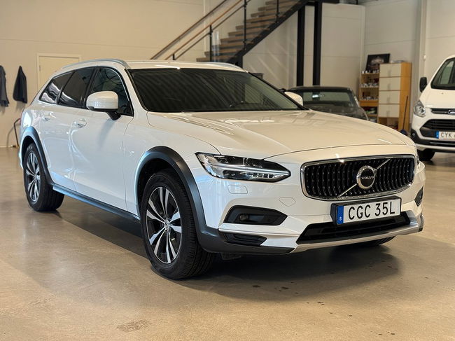 Volvo V90 2021