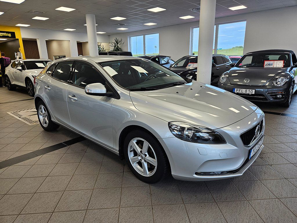 Volvo V40 2017