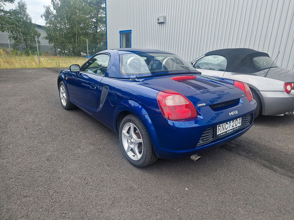 Toyota MR2 2000