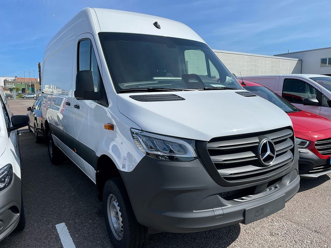 Mercedes-Benz Sprinter 2024