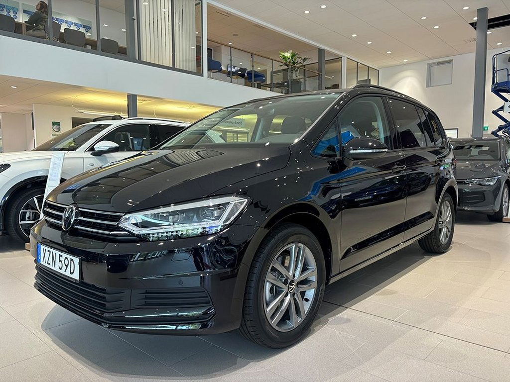 Volkswagen Touran 2024