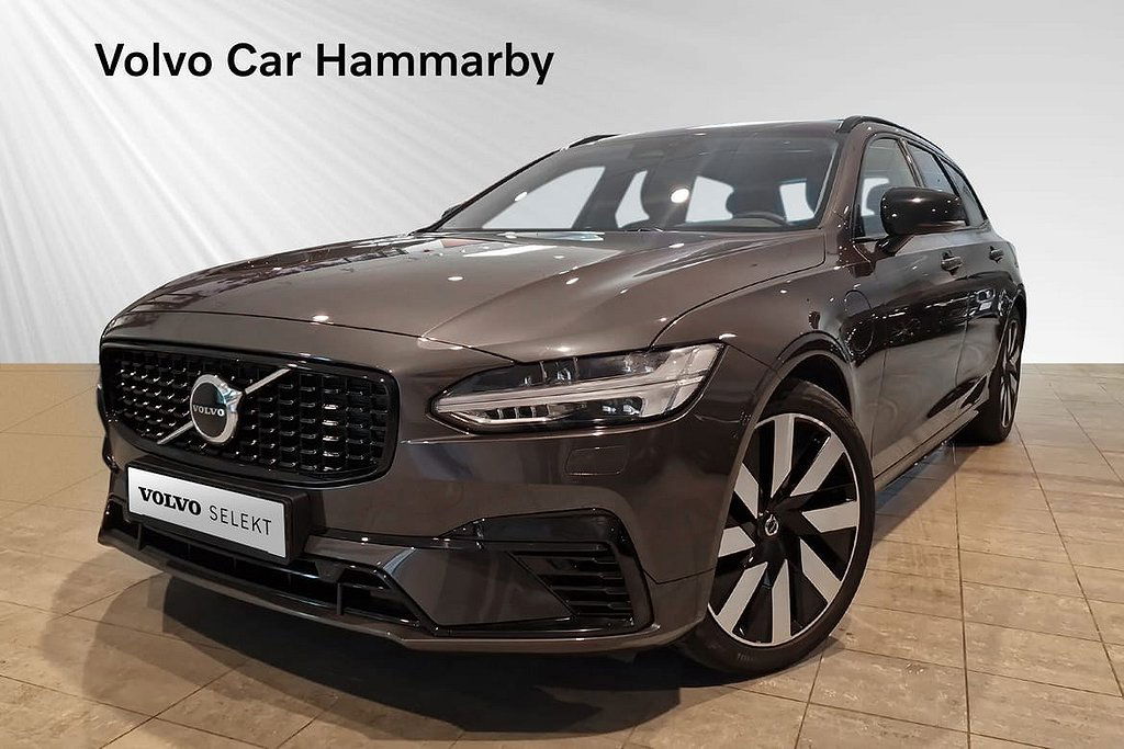 Volvo V90 2023