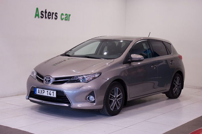 Toyota Auris 2015