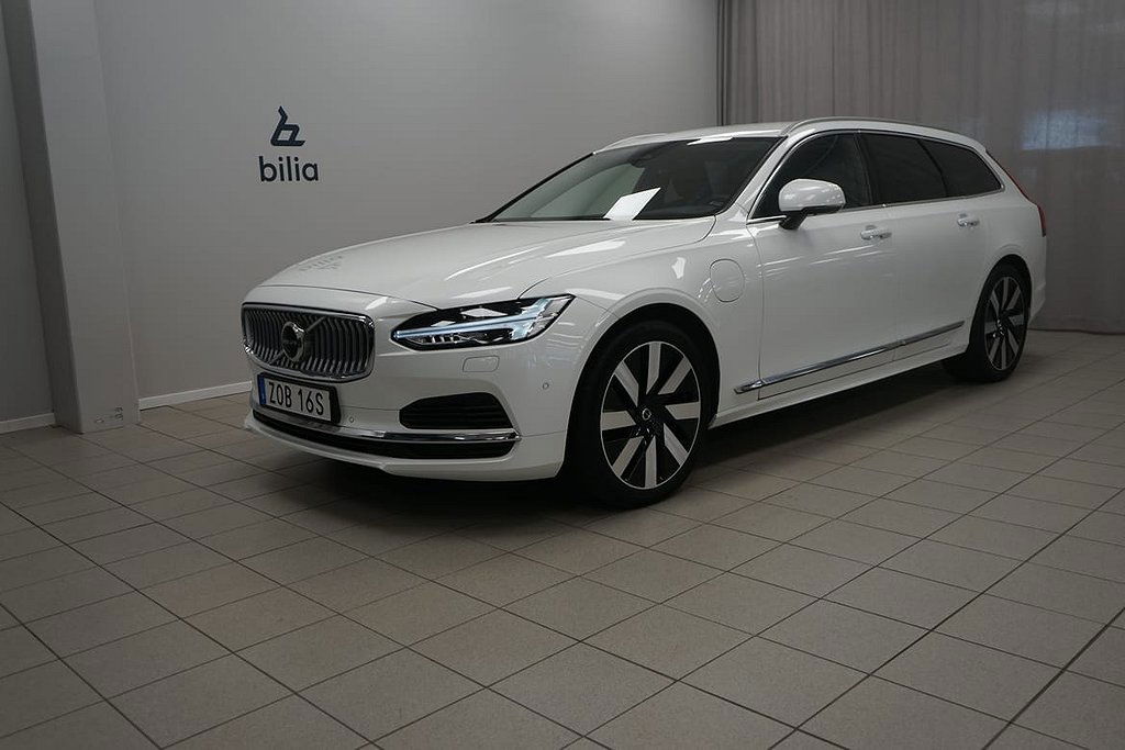 Volvo V90 2023