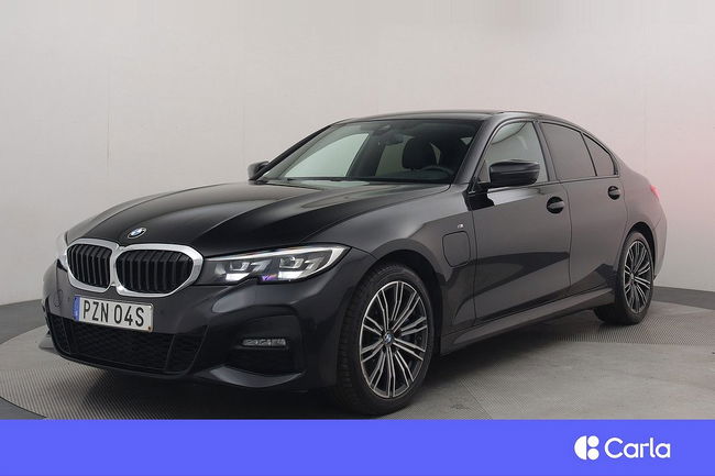 BMW 3 Series 330e 2019