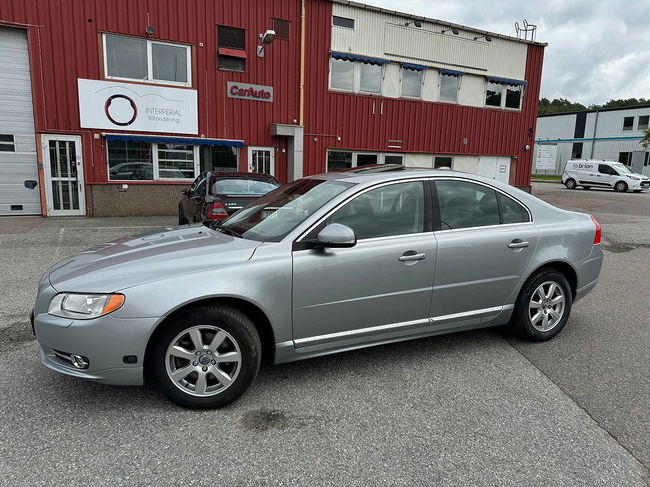 Volvo S80 2011