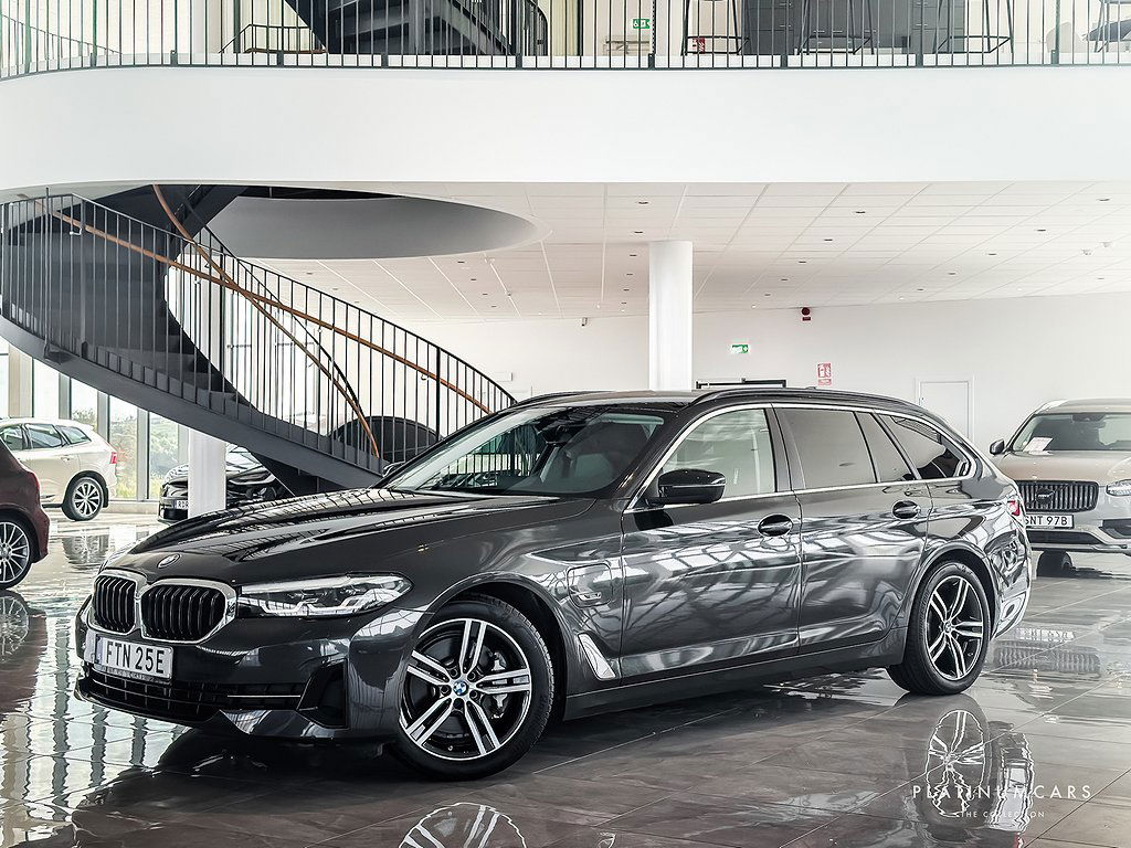 BMW 5 Series 530e 2022