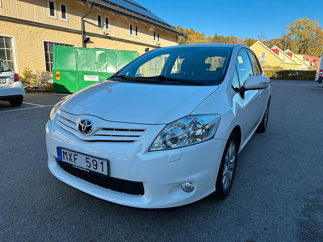 Toyota Auris 2012