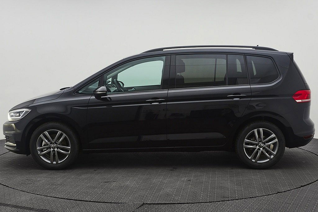 Volkswagen Touran 2024