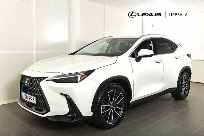 Lexus NX 2023