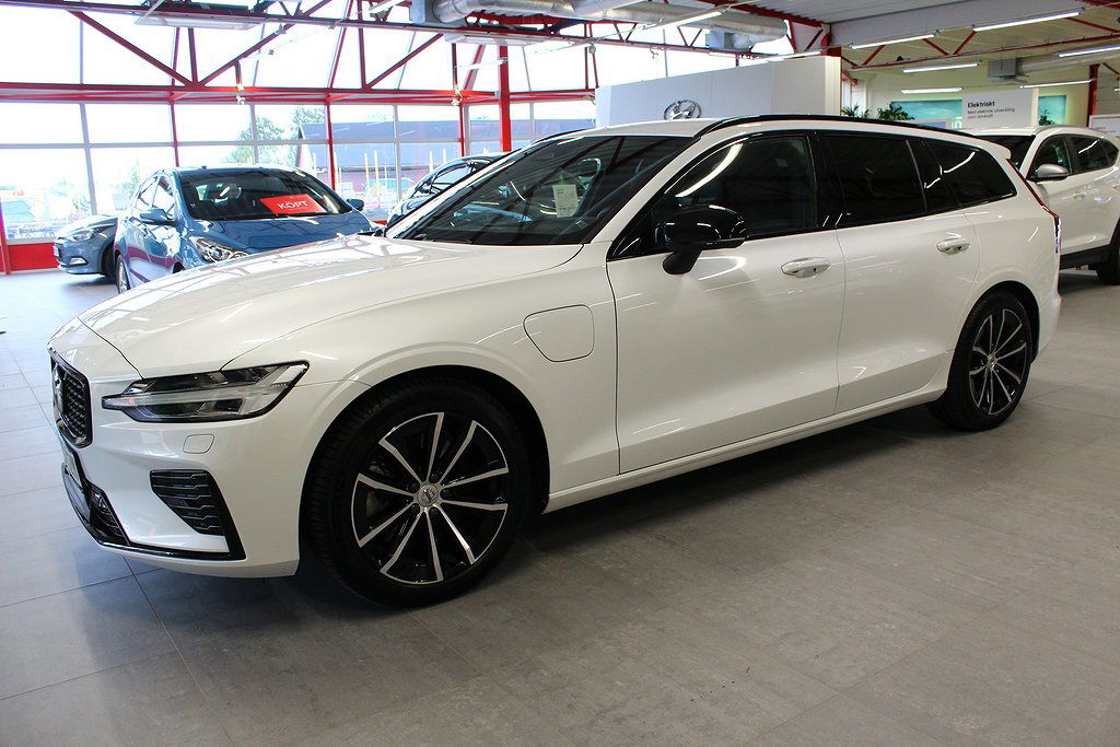 Volvo V60 2023