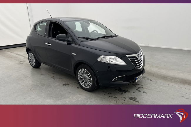 Lancia Ypsilon 2012