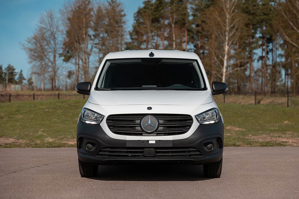 Mercedes-Benz Vito 2023