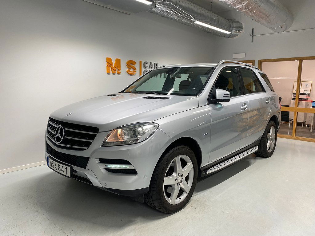 Mercedes-Benz ML 2011