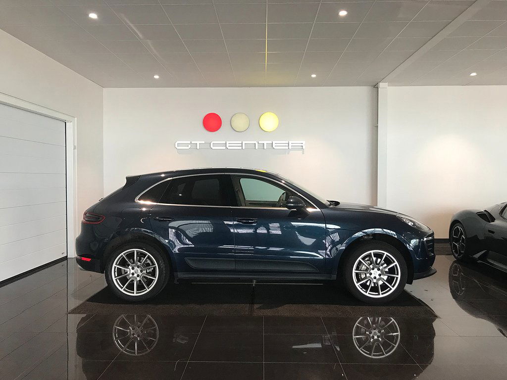 Porsche Macan 2015