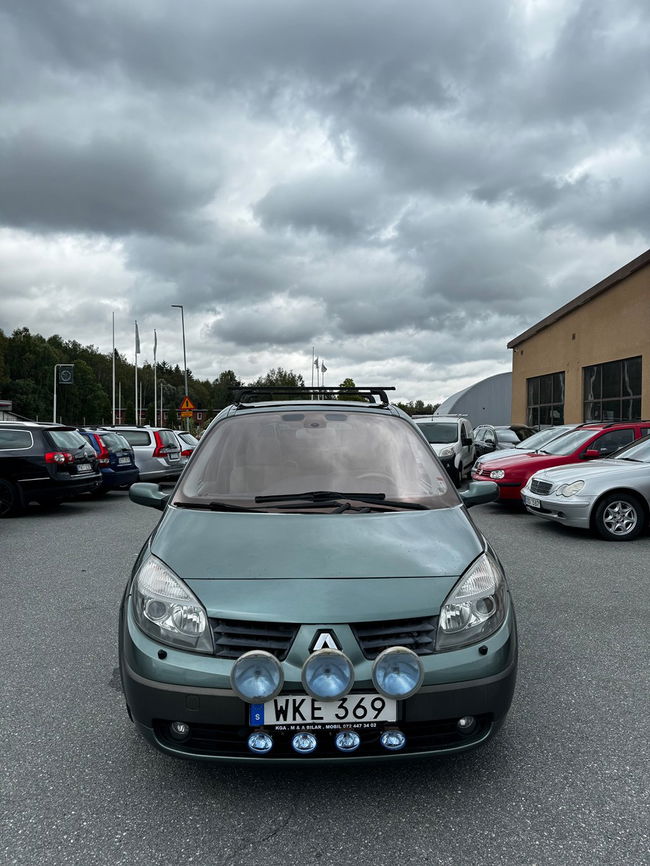 Renault Grand Scenic 2004