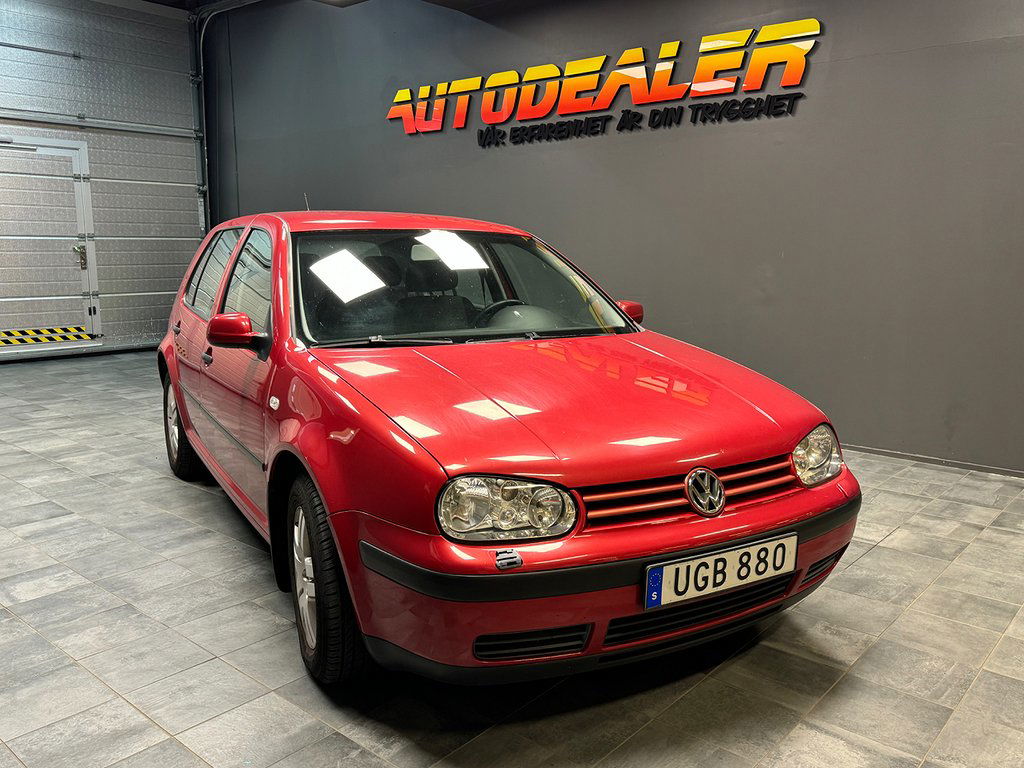 Volkswagen Golf 2003