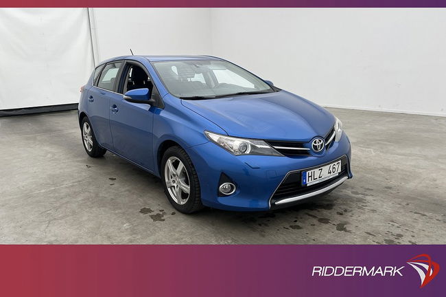 Toyota Auris 2013