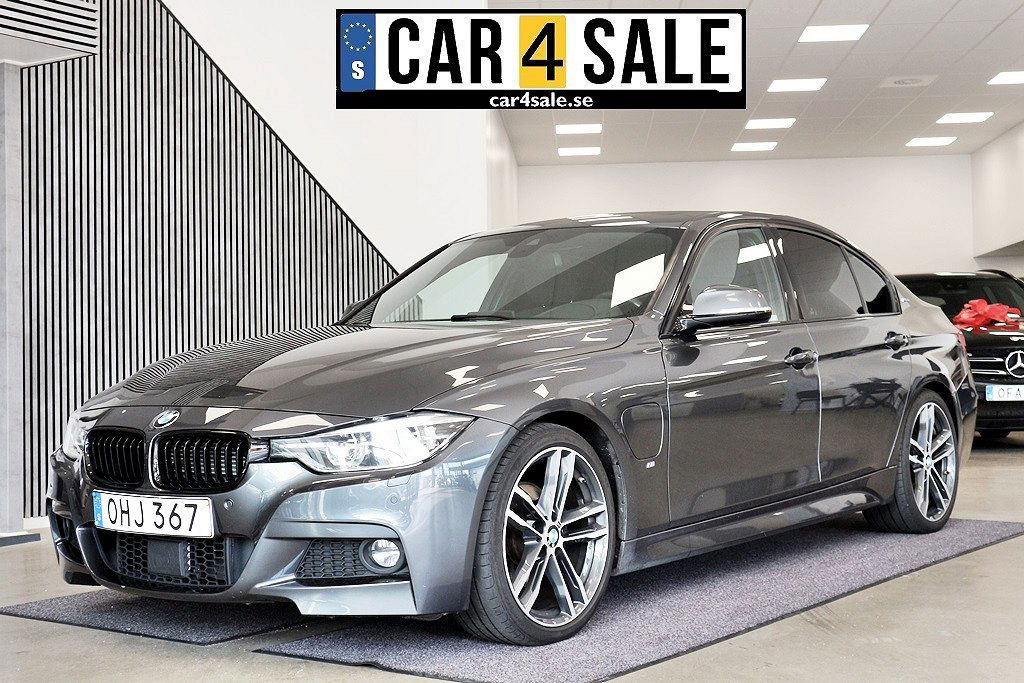 BMW 3 Series 330e 2016