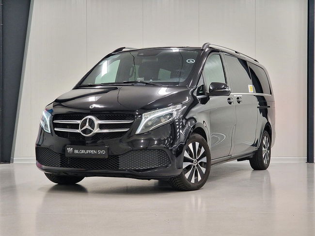 Mercedes-Benz V 2022