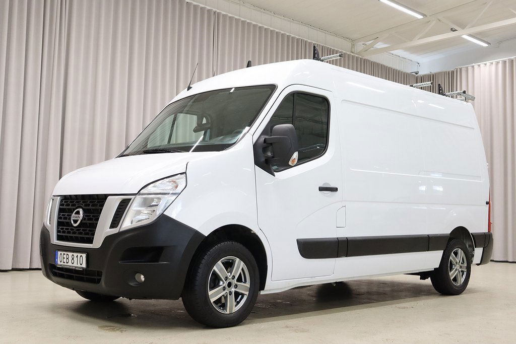 Nissan NV400 2018