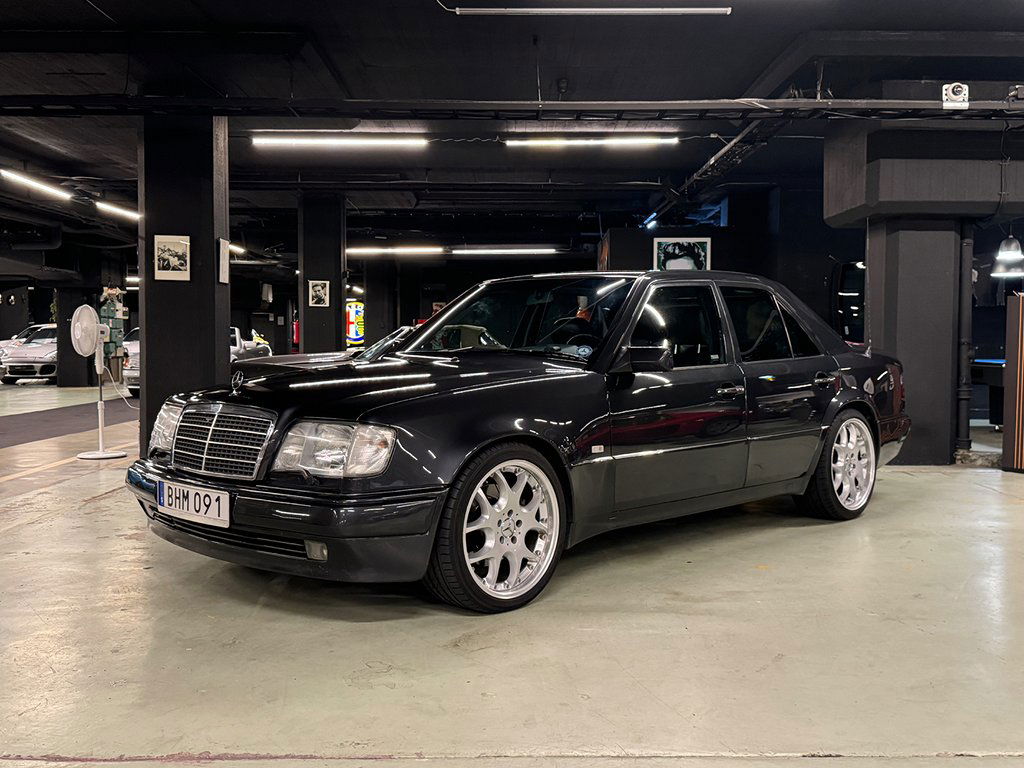 Mercedes-Benz E 1995