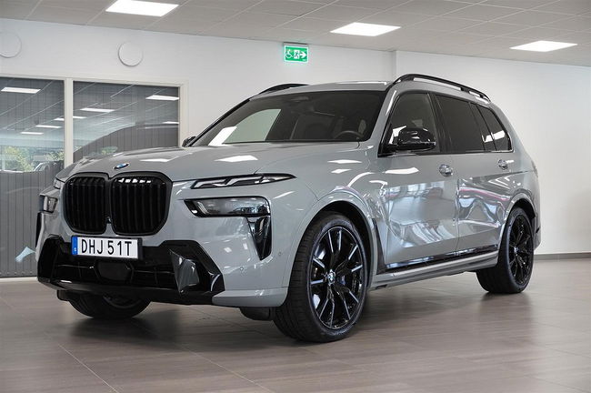 BMW X7 2024