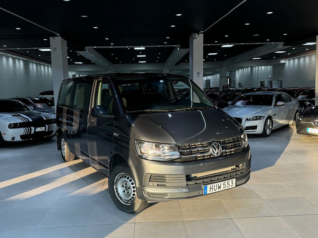 Volkswagen Caravelle 2015