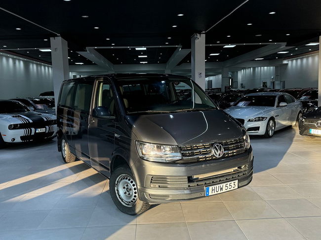 Volkswagen Caravelle 2015