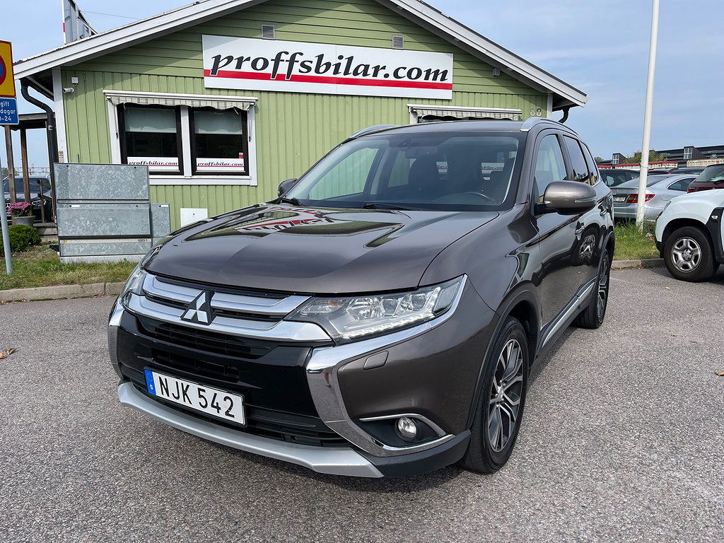 Mitsubishi Outlander 2016