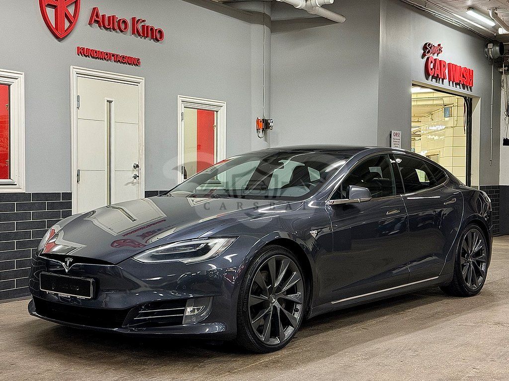 Tesla Model S 2019