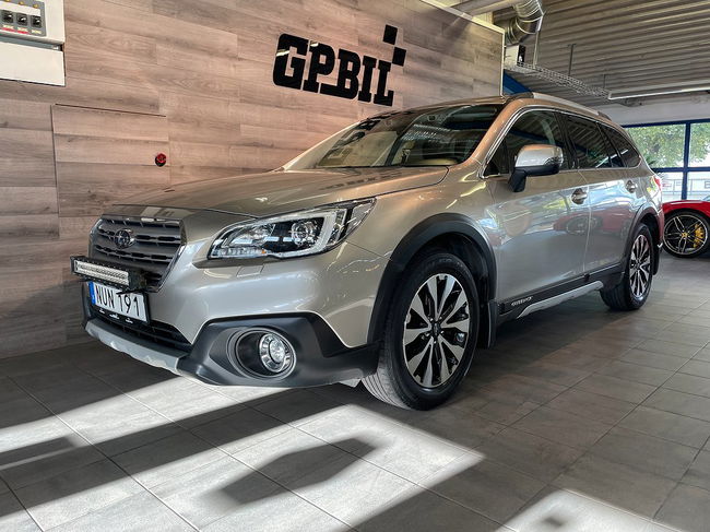 Subaru Outback 2015