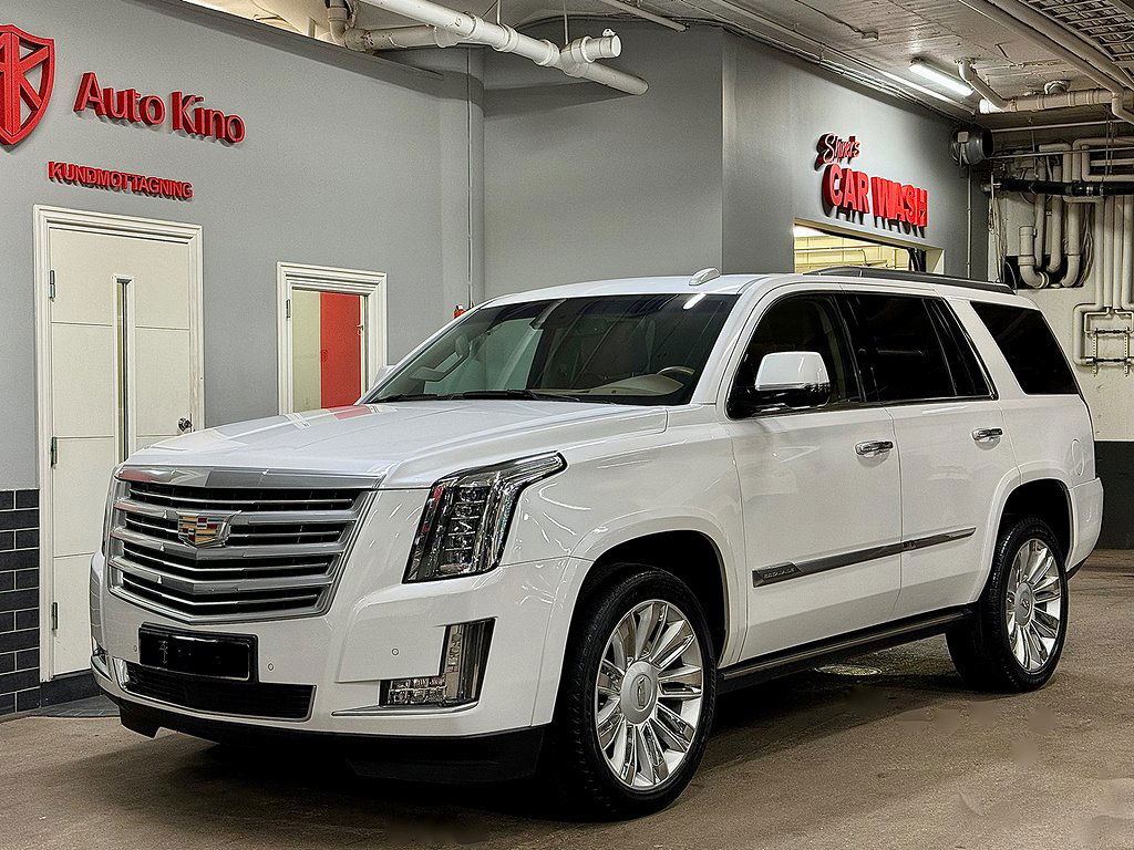 Cadillac Escalade 2016