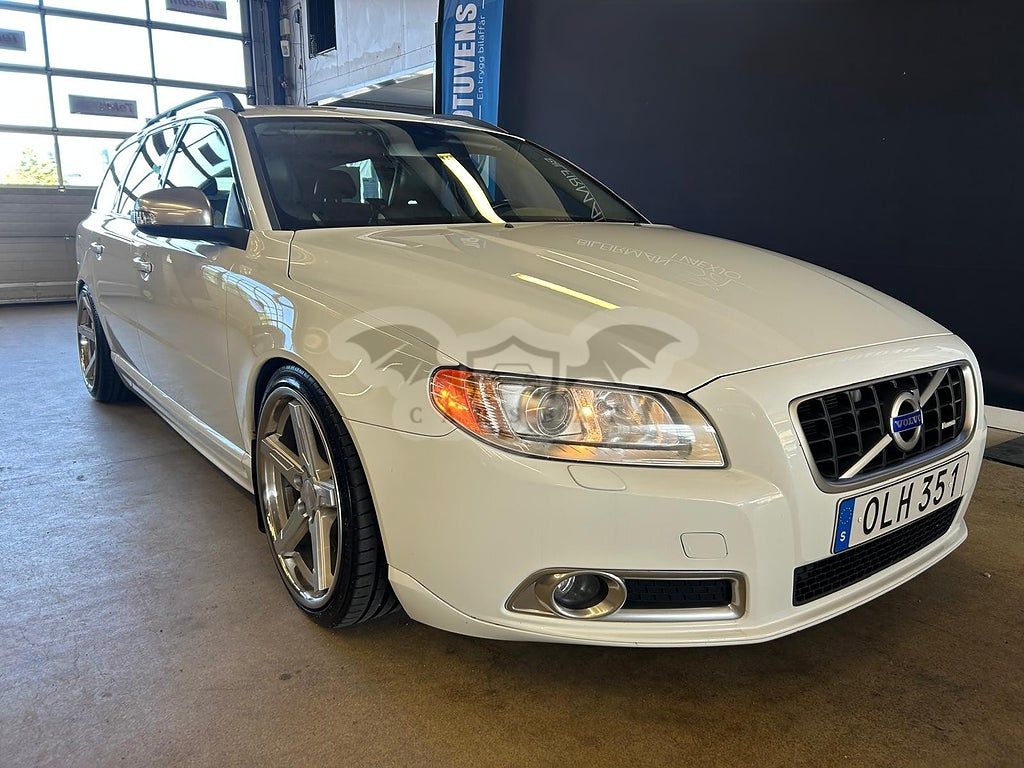 Volvo V70 2011