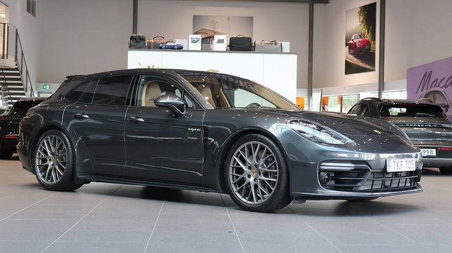 Porsche Panamera 2018