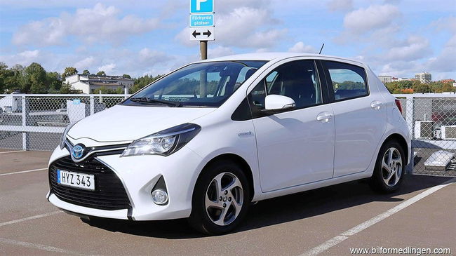 Toyota Yaris 2016