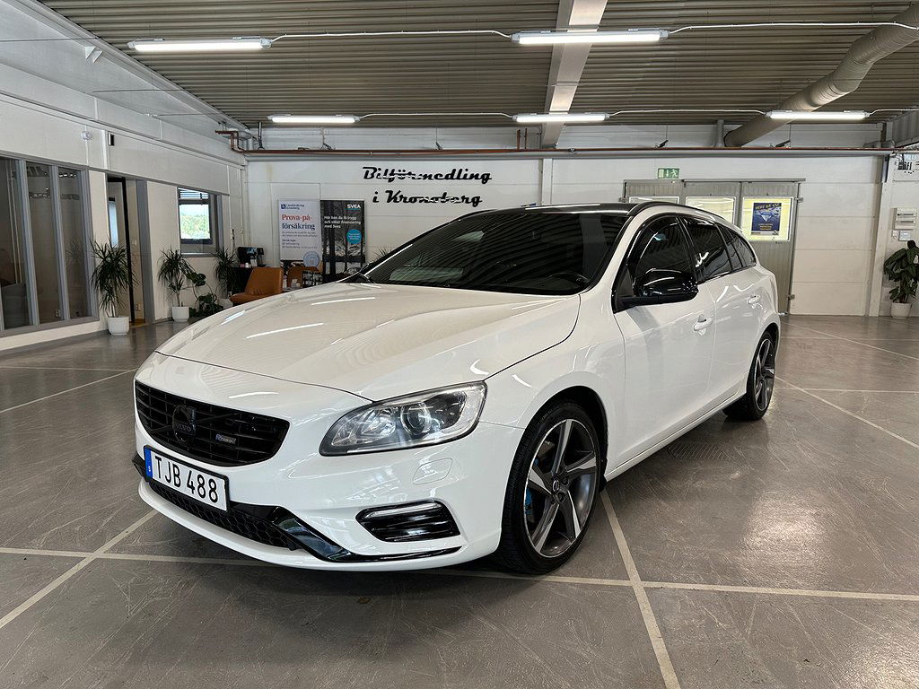 Volvo V60 2015