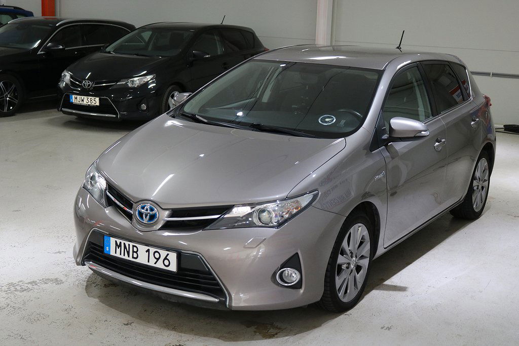 Toyota Auris 2014