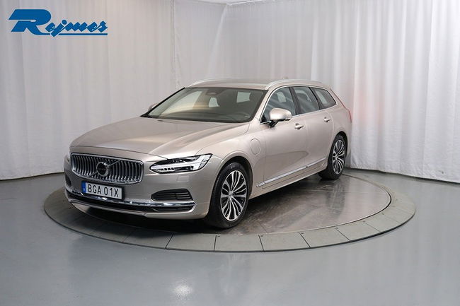 Volvo V90 2022