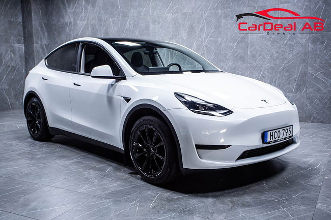 Tesla Model Y 2023