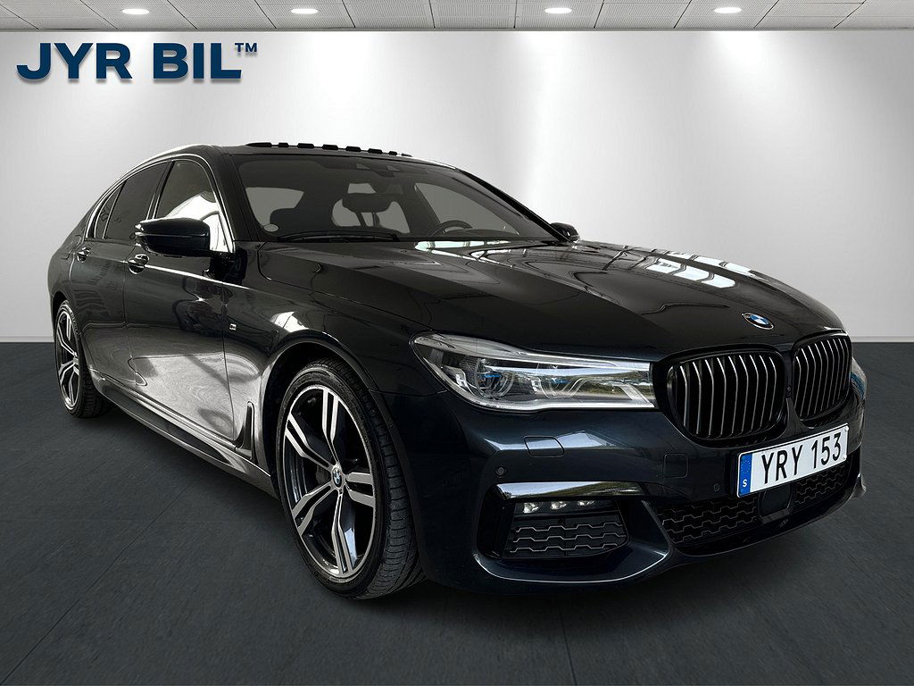 BMW 7 Series 730 2018