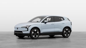 Volvo EX30 2026