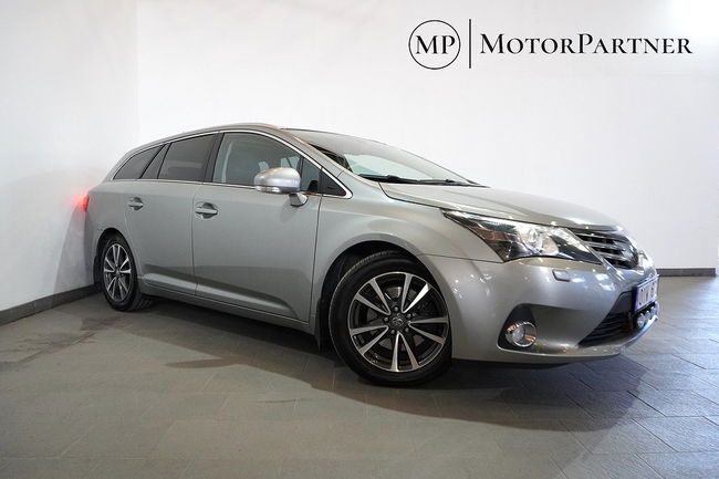 Toyota Avensis 2013