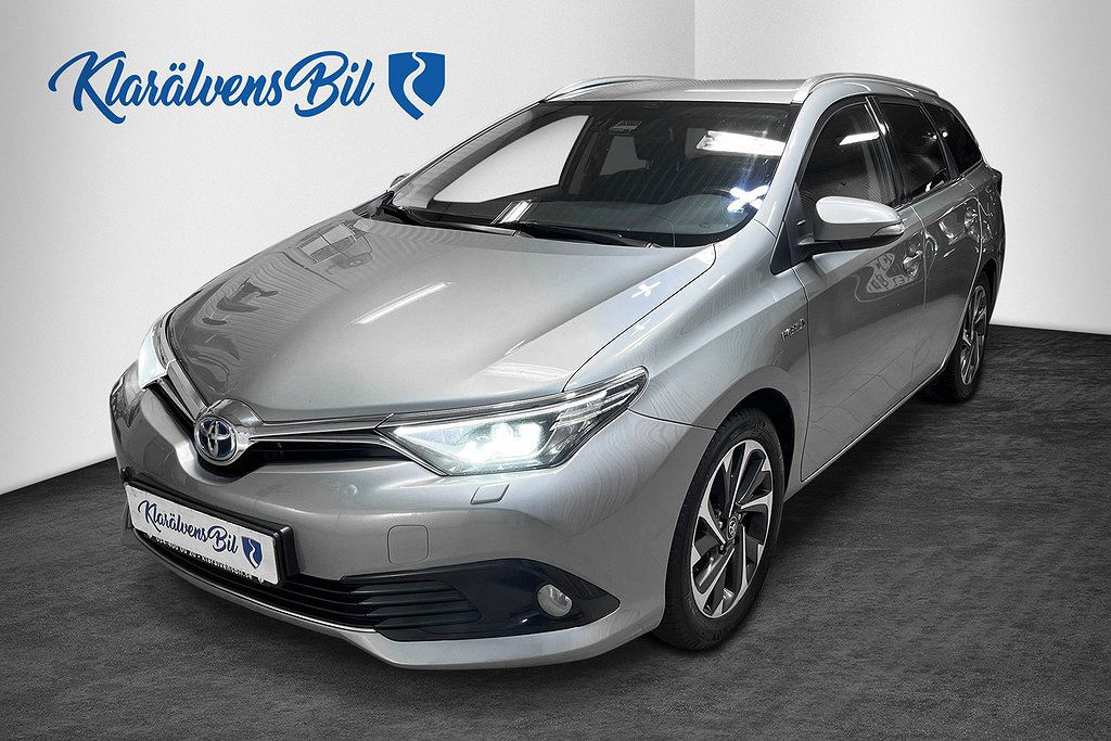 Toyota Auris 2015